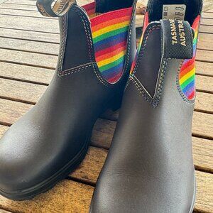 blundstone rainbow-elastic-sided-boot-female